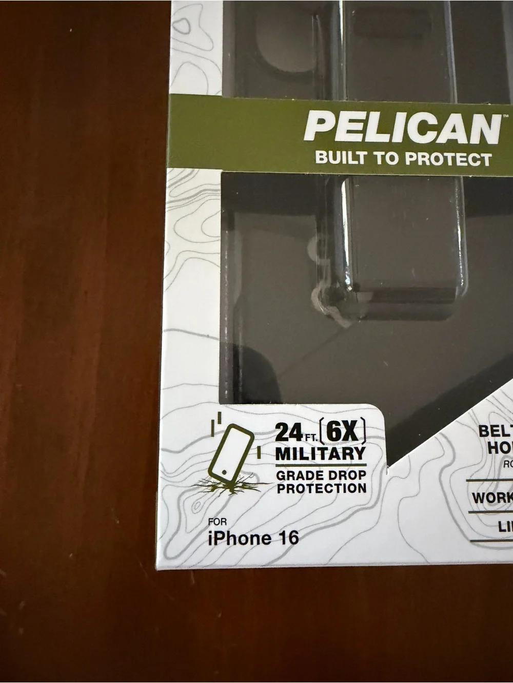 Pelican voyager magnetic